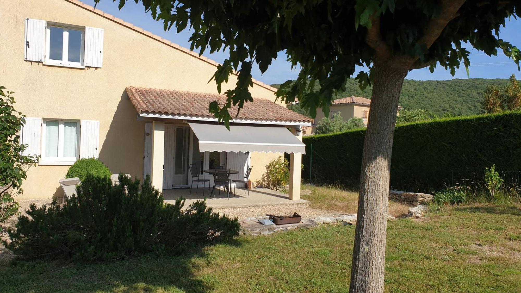 Gites Du Combeau Saint-Maurice-dʼIbie Habitación foto