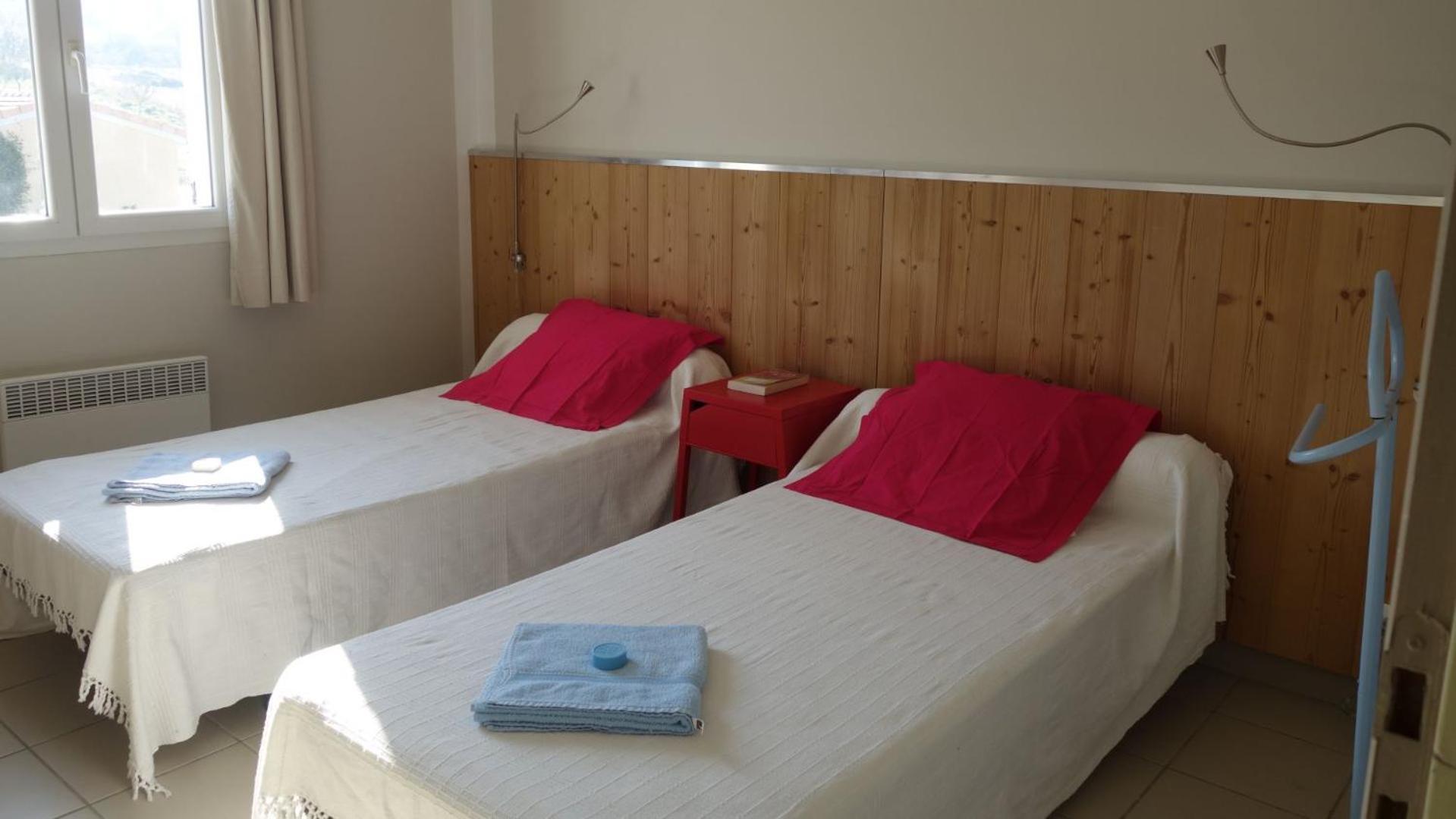 Gites Du Combeau Saint-Maurice-dʼIbie Habitación foto